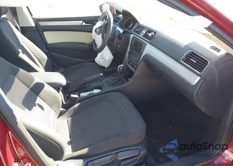 2016 Volkswagen Passat 1.8T S from USA, damaged, VIN 1VWAT7A30GC012930